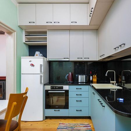 Apartamento Sofia'S 1Bd Colourful Getaway Near Ndk Exterior foto